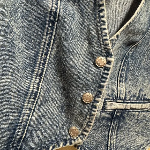 Indigo Denim Buttoned Vest - Picture 3 of 5
